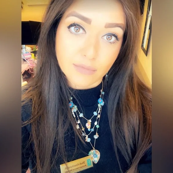 NWT Betsey Johnson Woven Mixed Multi-Colored Bead Flower Heart Illusion Necklace - Picture 3 of 4